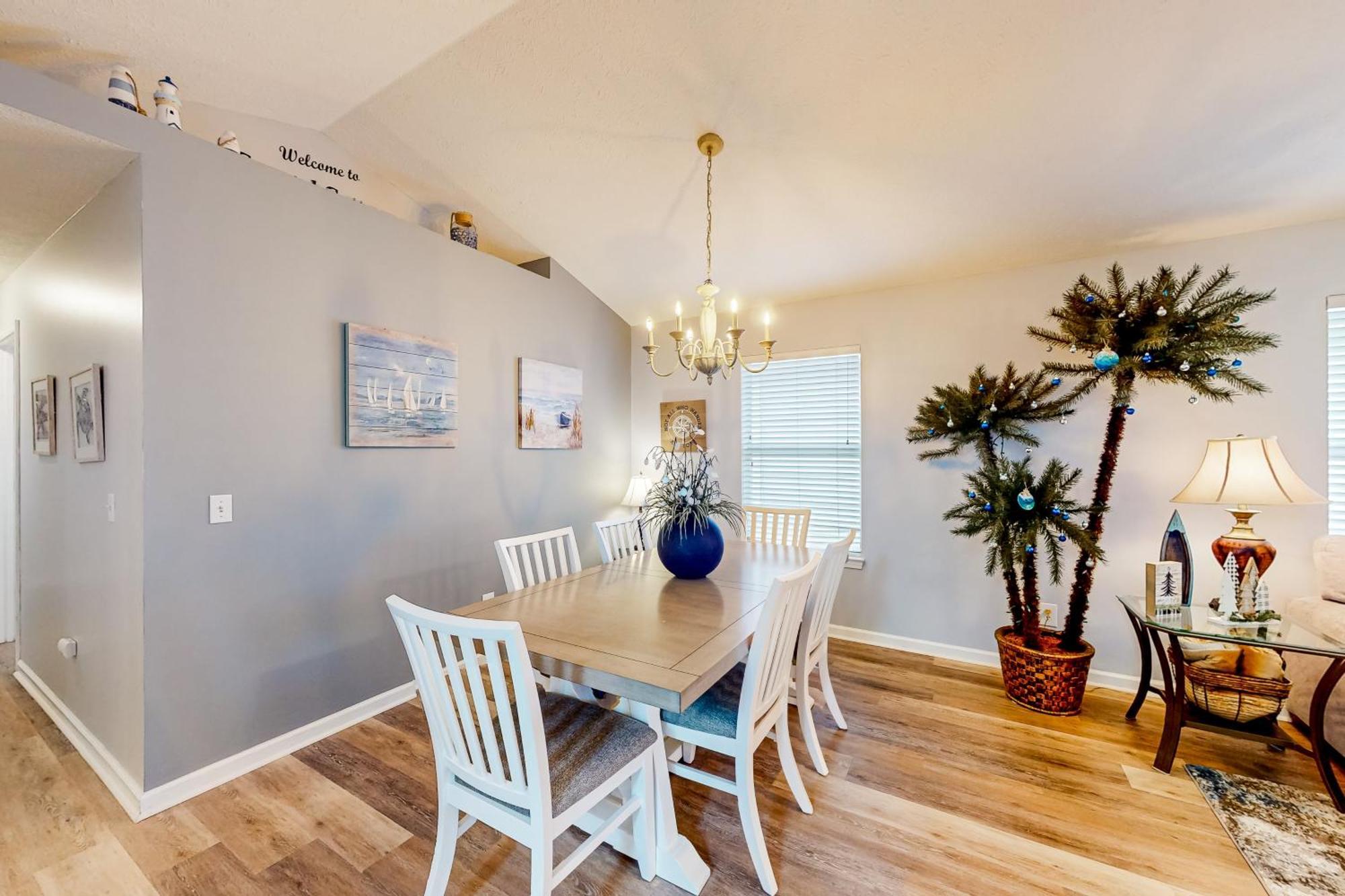 Palm Cove Coastal Holiday home